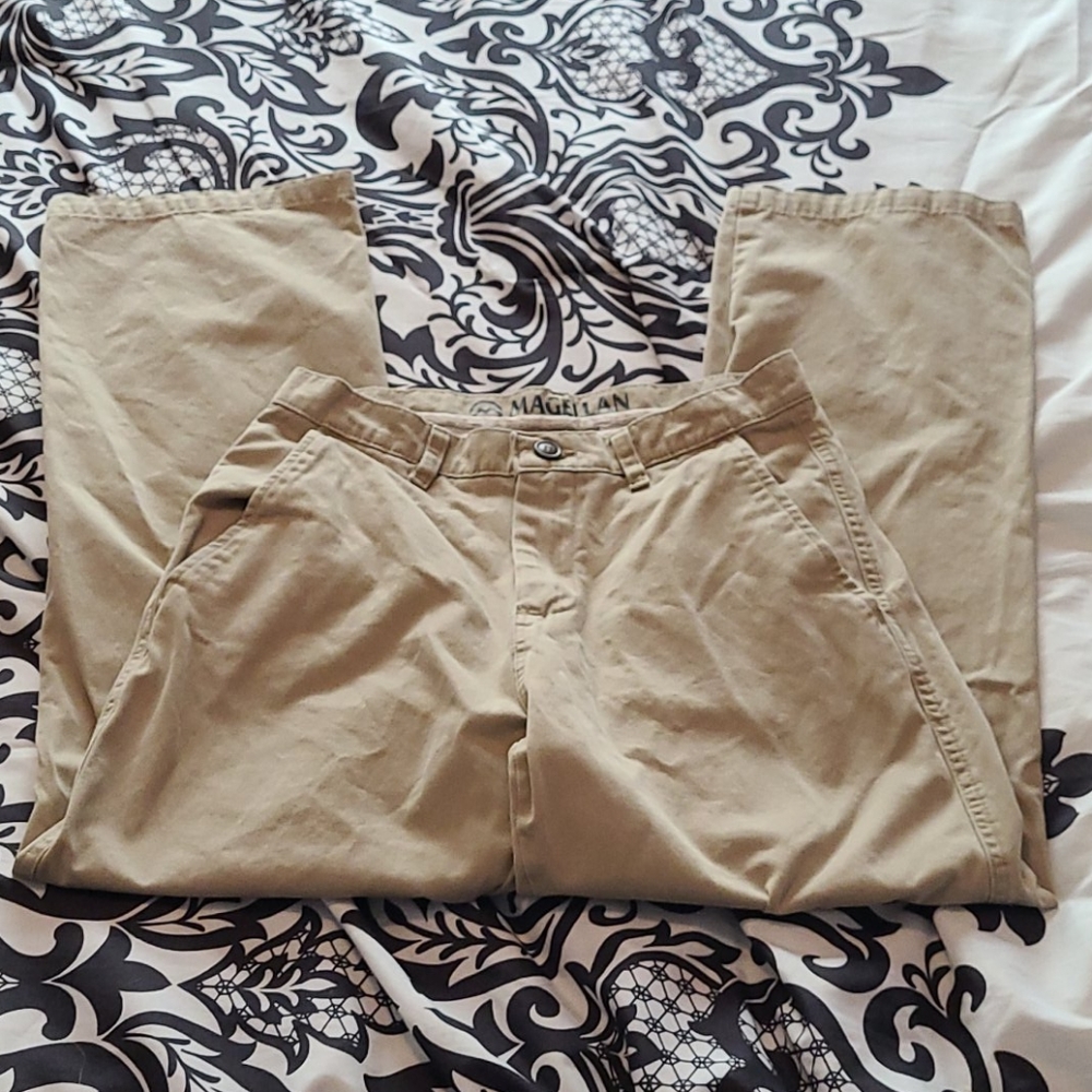 Magellan khaki pants sz 29 x 30